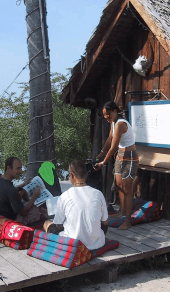 A5B6968A-4D4B-4E3D-9D42-7466E6C98381.webp (575 KB)