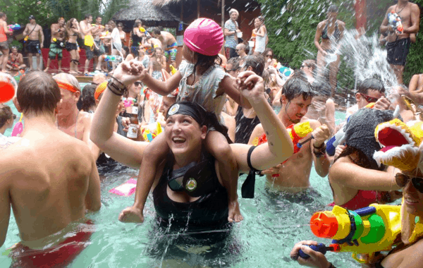 98E8E7C2-398C-4F33-AD2E-27D65A0D1625.png.webp (119 KB)